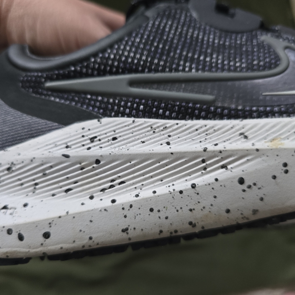 Nike Zoom Winflo Shield Womens Running Sneakers Water Repellant, Size 7 - Picture 3 of 8